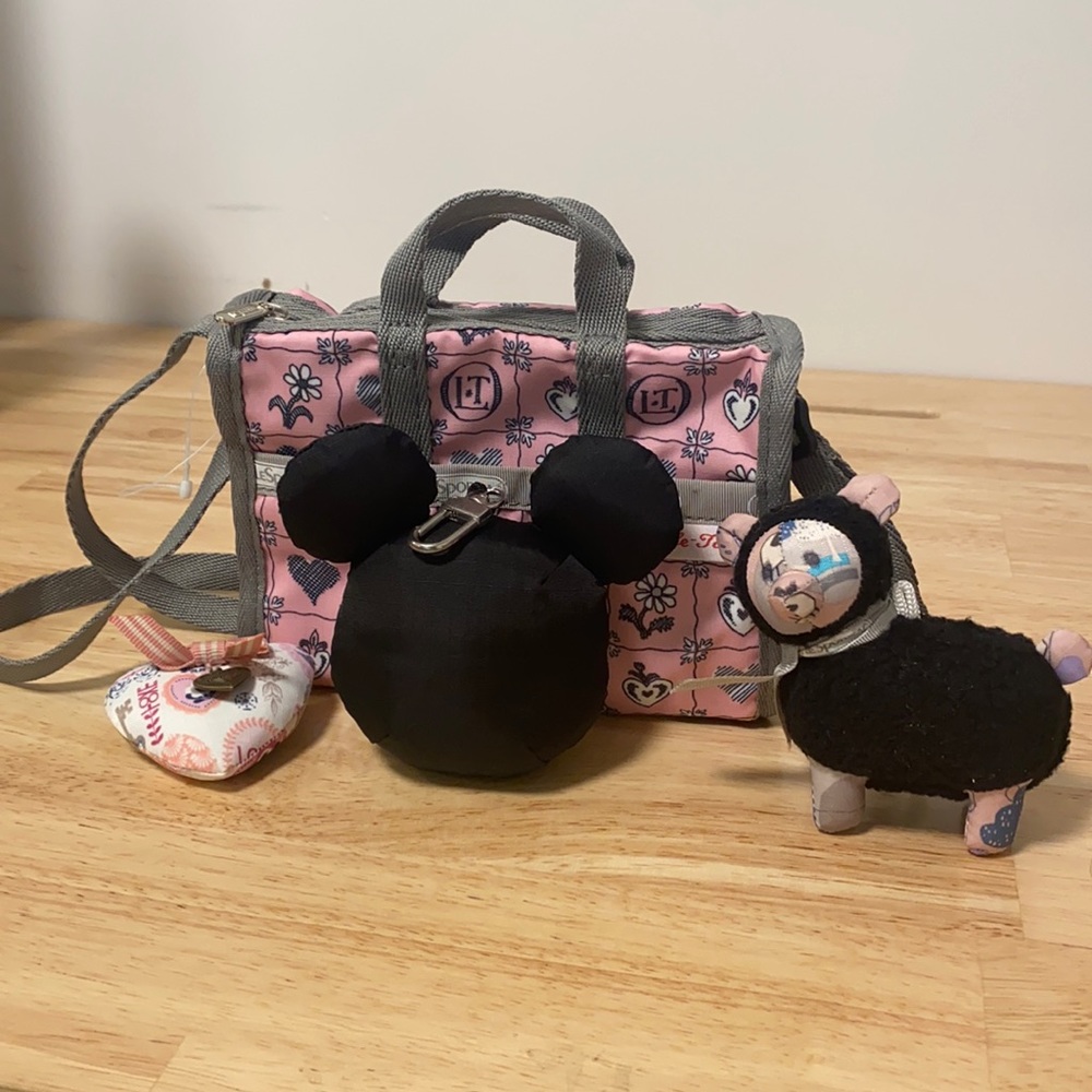 LeSportsac Bundle of 4 items